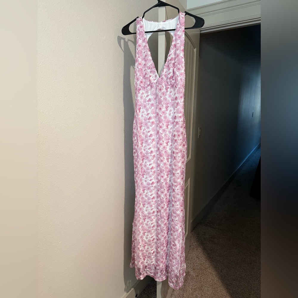 Selling brand new w/tags beginning boutique dress! Missed return window